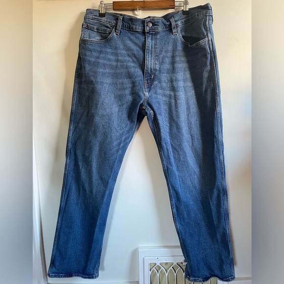 Levi’s Workwear Fit Jeans, Medium Wash, Men’s 38 x 30 - Picture 1 of 7